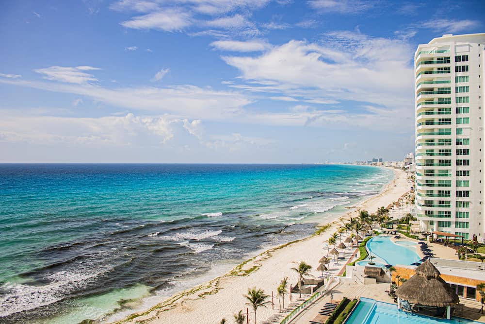 Swimming is one of the best Things to Do In Cancun In February